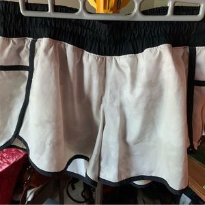 Lululemon running shorts 12 euc clouds